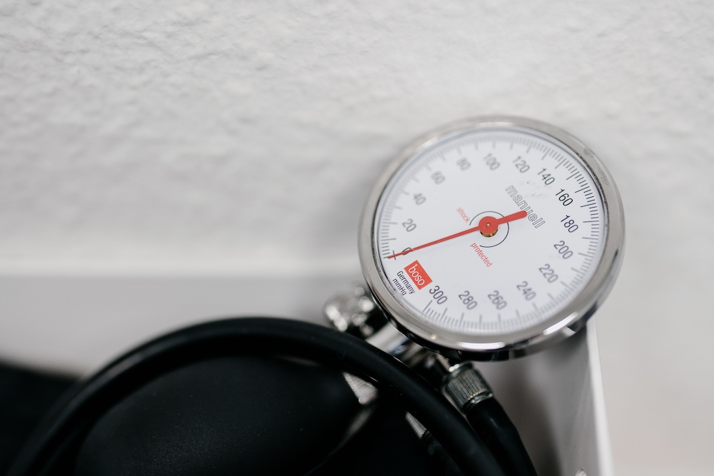 hausarzt-wiesbaden-kardiologie-Blutdruckmessung